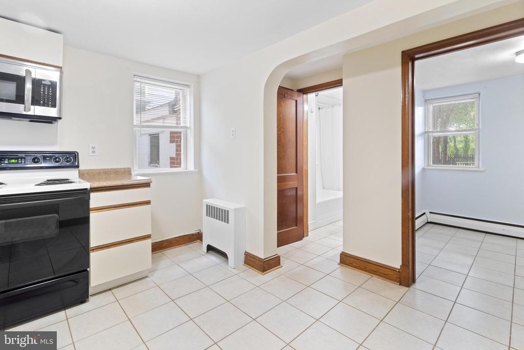 1 S CHERRY GROVE AVE #1A