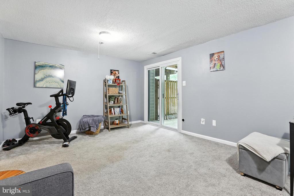 1504 Ashburnham Dr