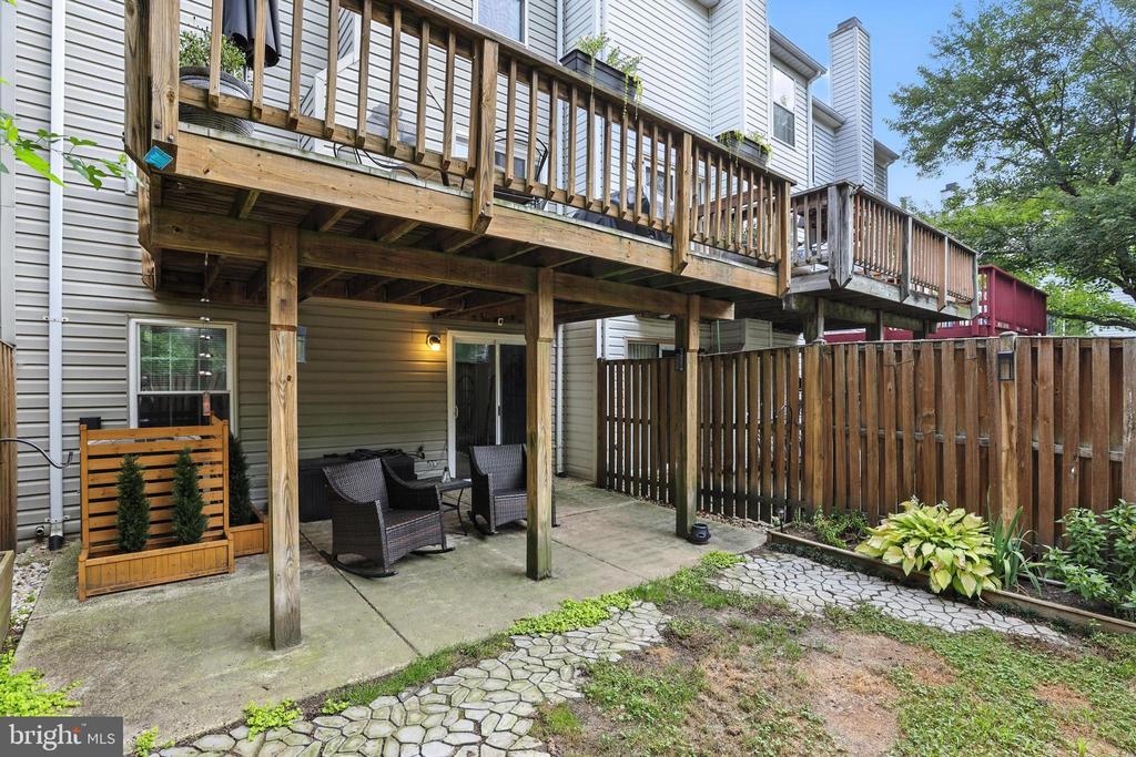 1504 Ashburnham Dr