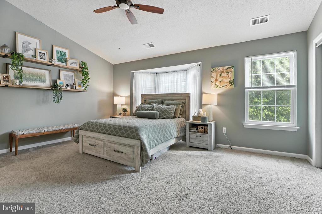 1504 Ashburnham Dr