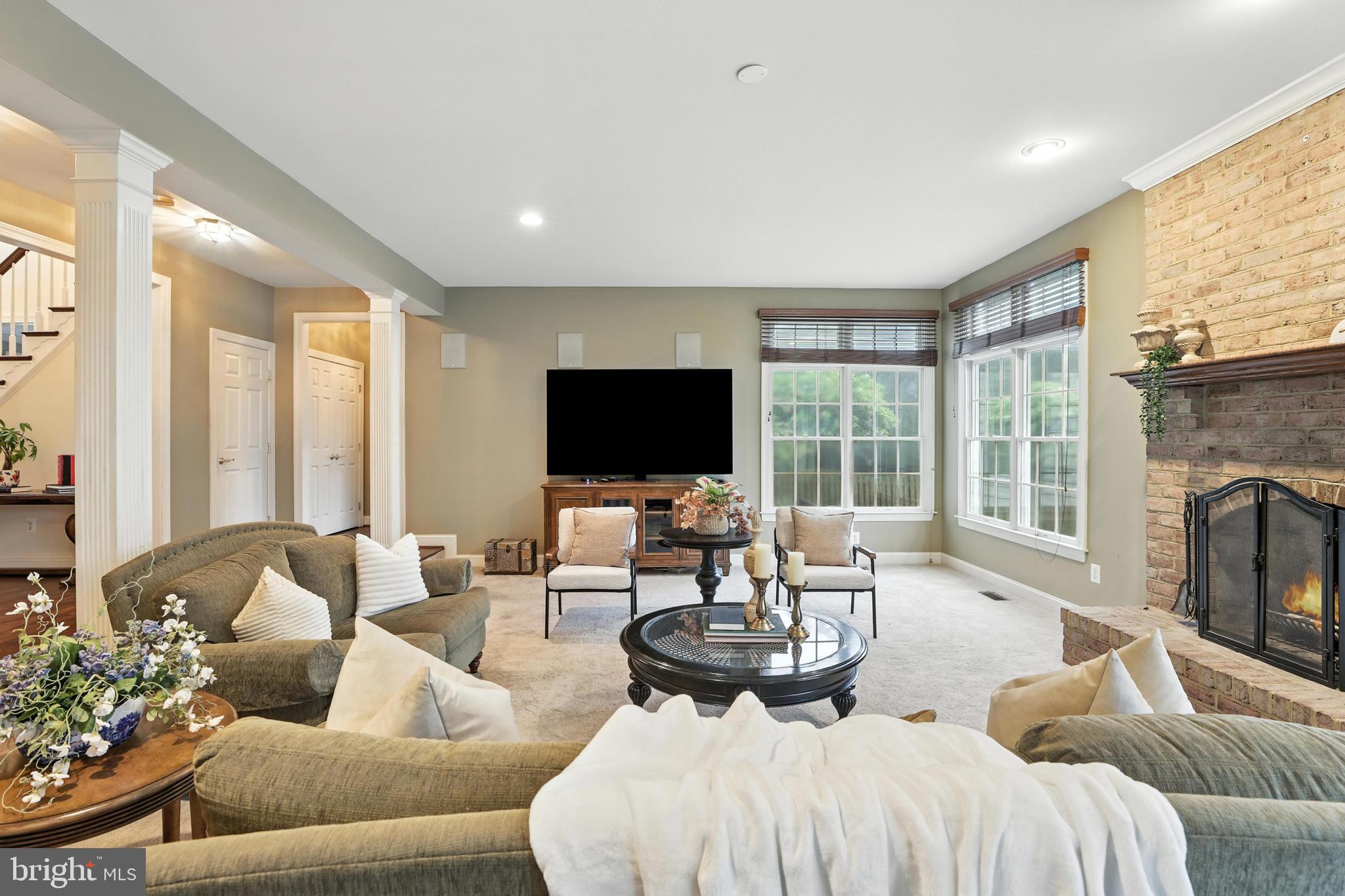 624 Lighthouse Landing Ln