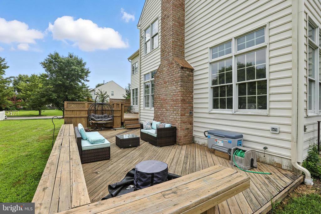 624 Lighthouse Landing Ln