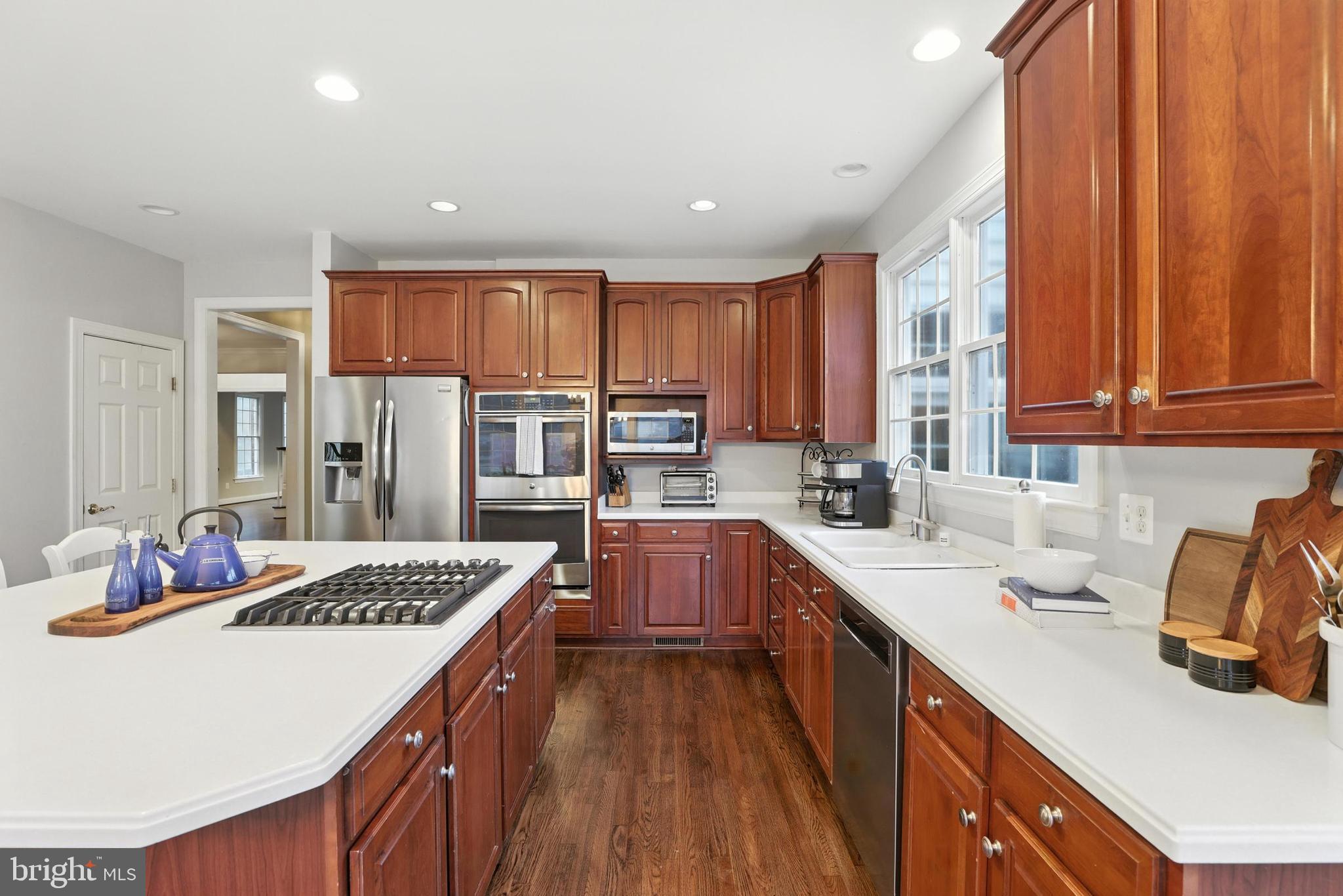 624 Lighthouse Landing Ln