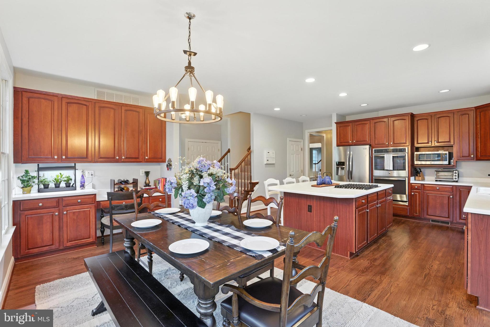 624 Lighthouse Landing Ln