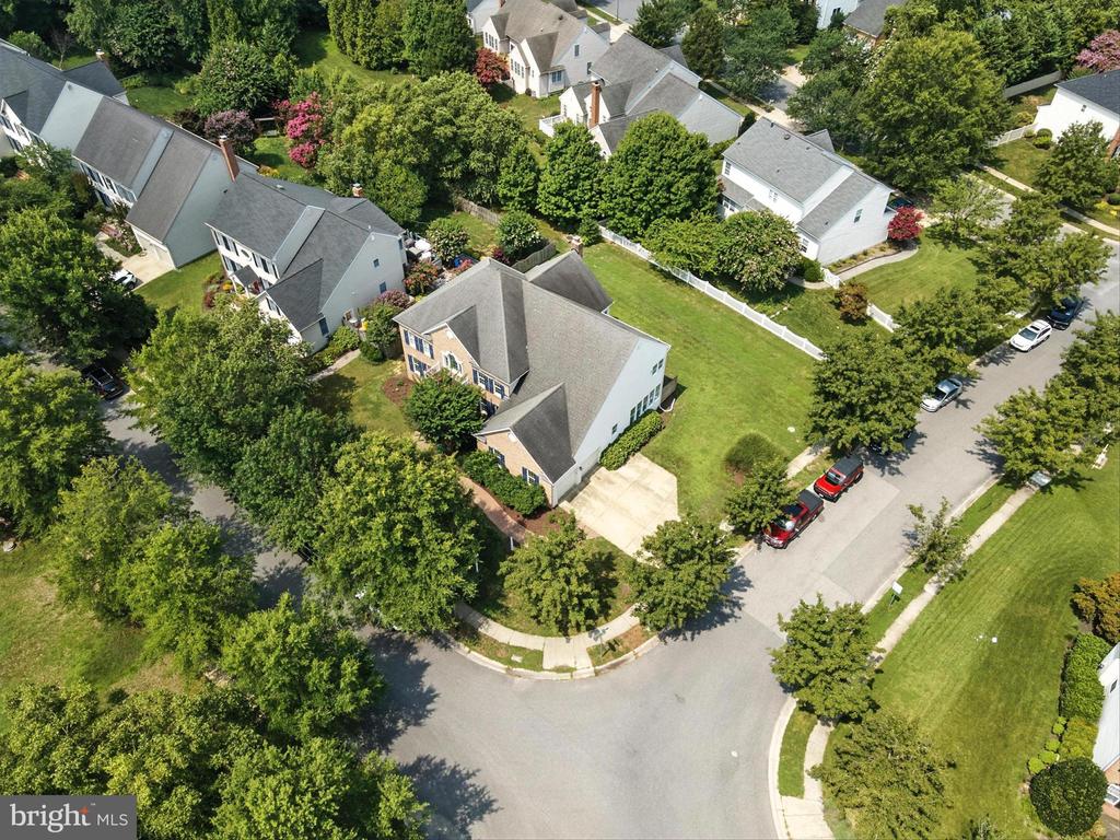624 Lighthouse Landing Ln