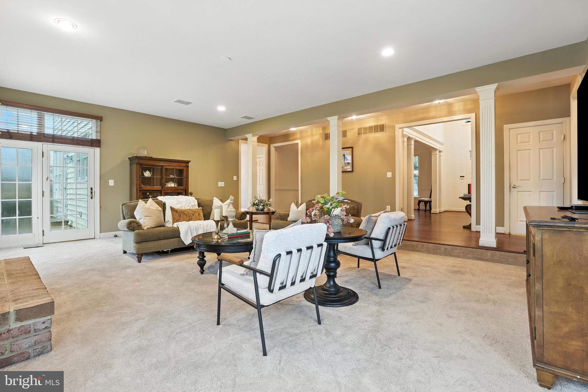 624 Lighthouse Landing Ln
