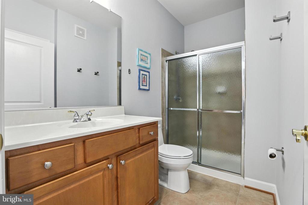 1507 Broadneck Pl #404