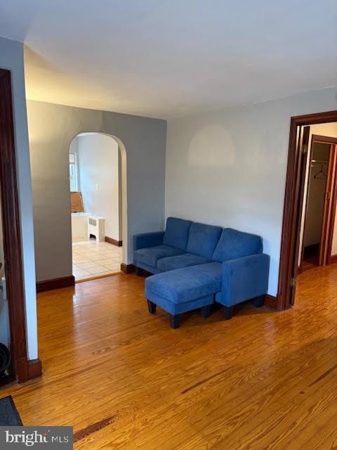 1 S CHERRY GROVE AVENUE