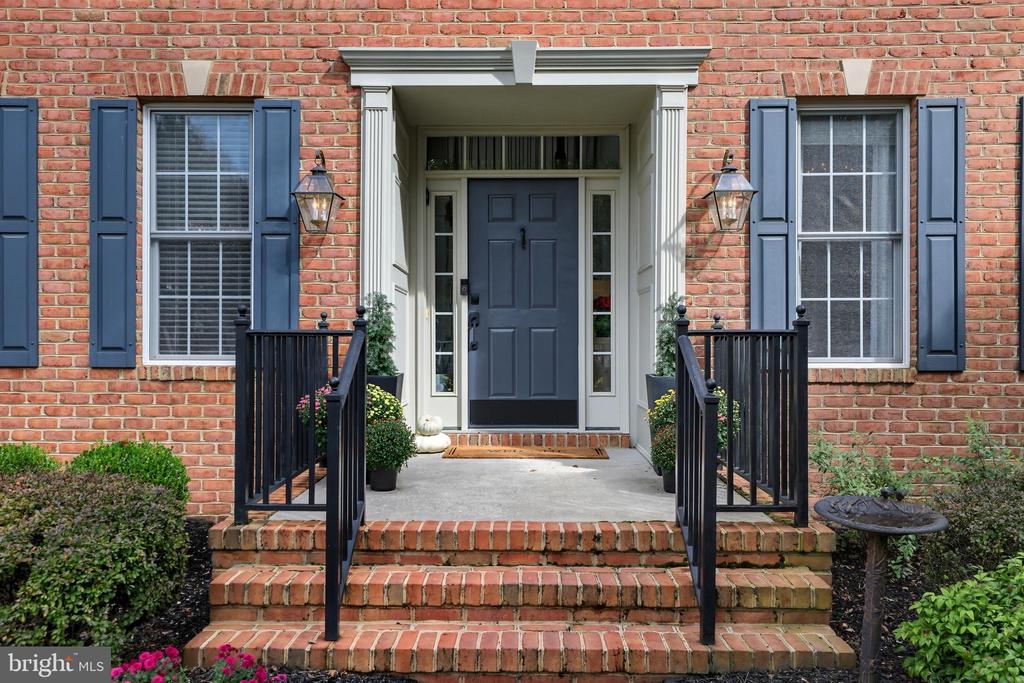 605 YAWL COURT