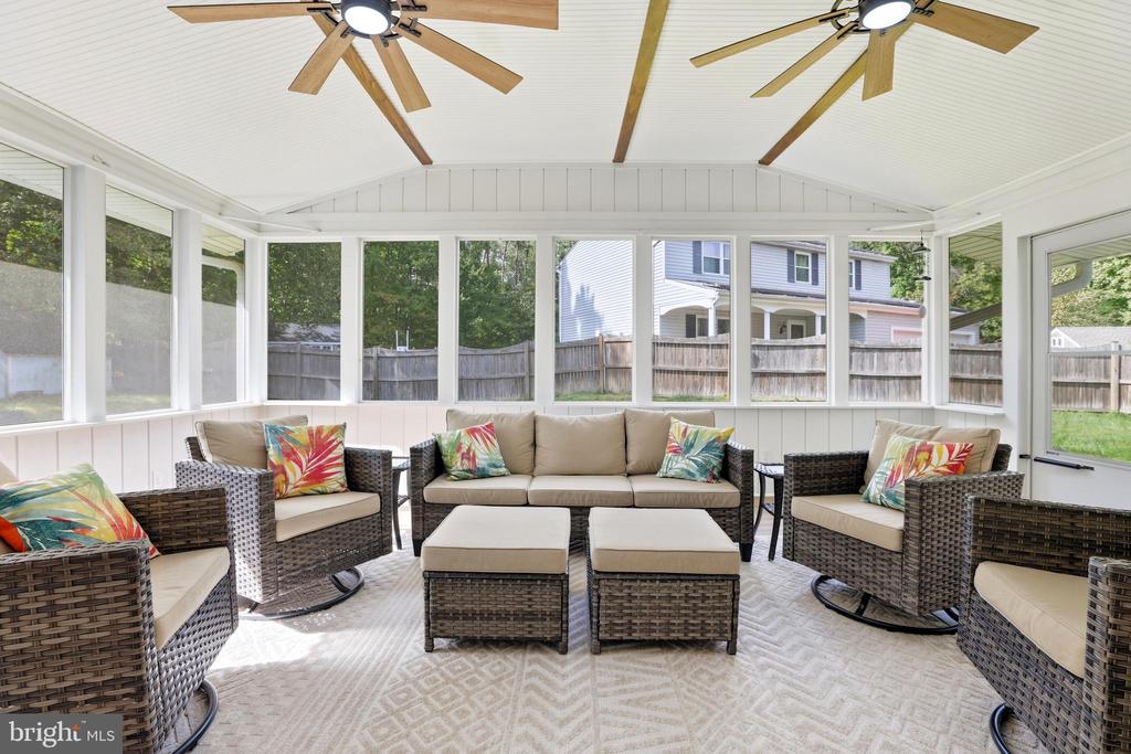 7726 ARAGORN COURT