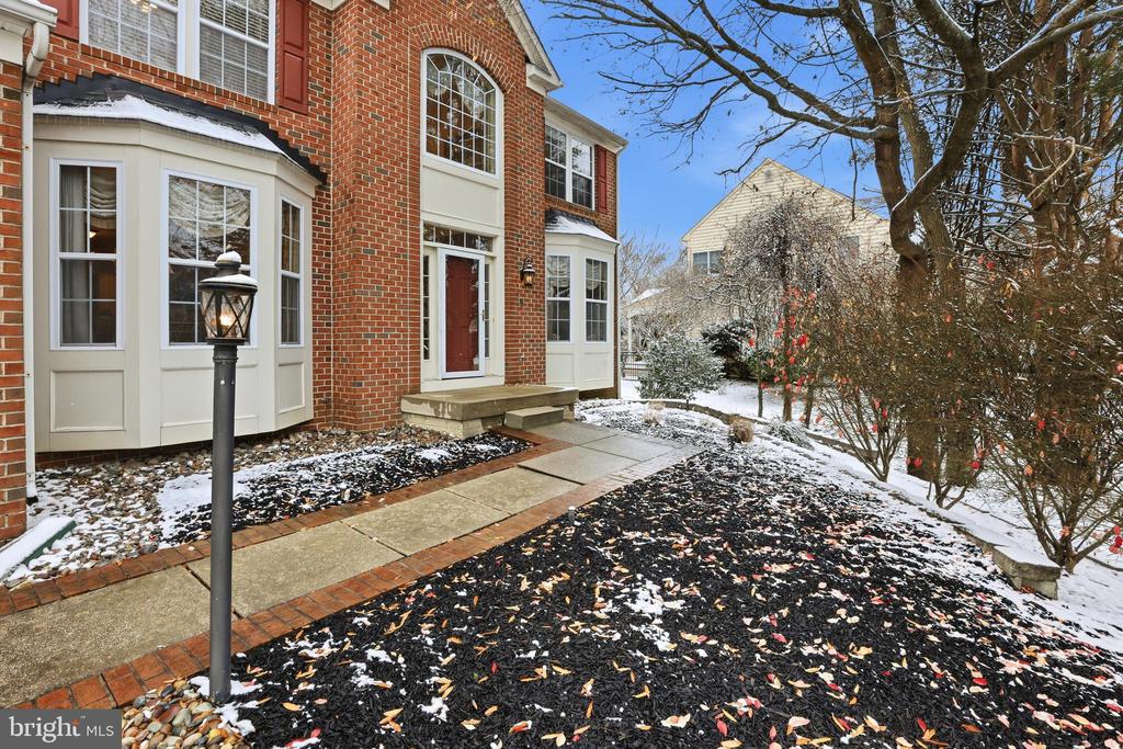 1612 TRAWLER LANE