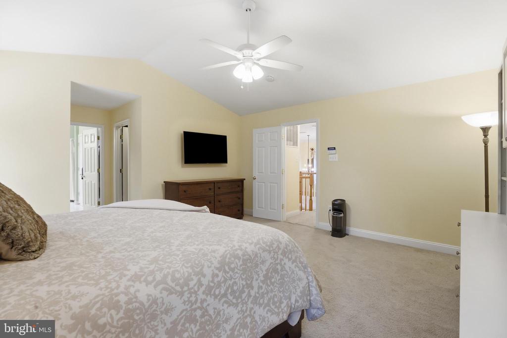 1612 TRAWLER LANE