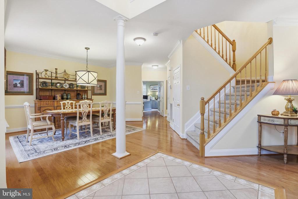1612 TRAWLER LANE