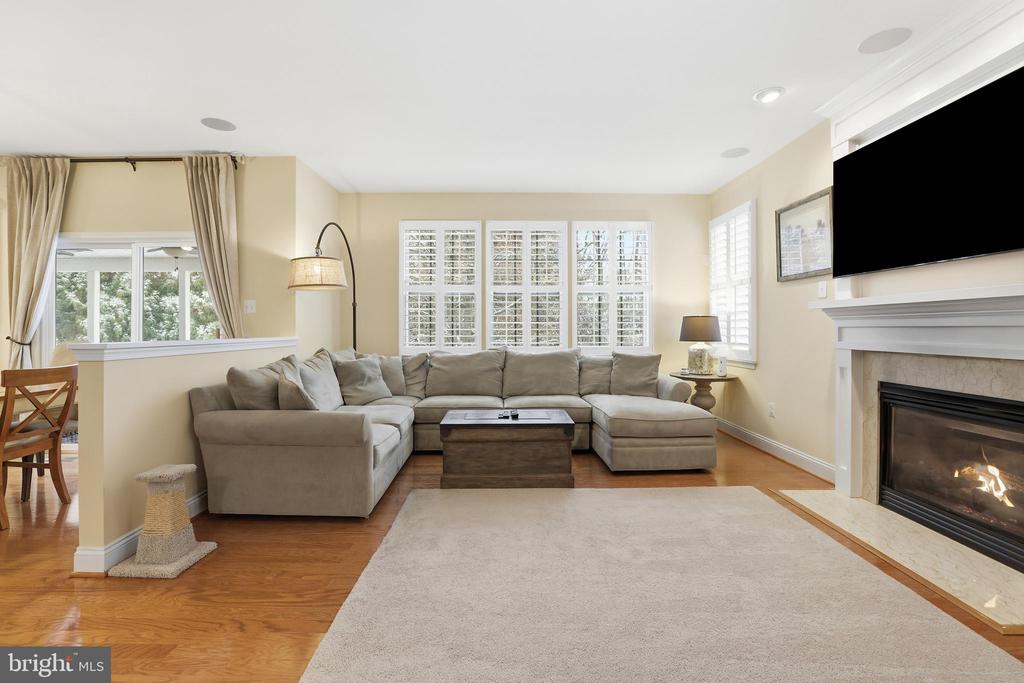1612 TRAWLER LANE