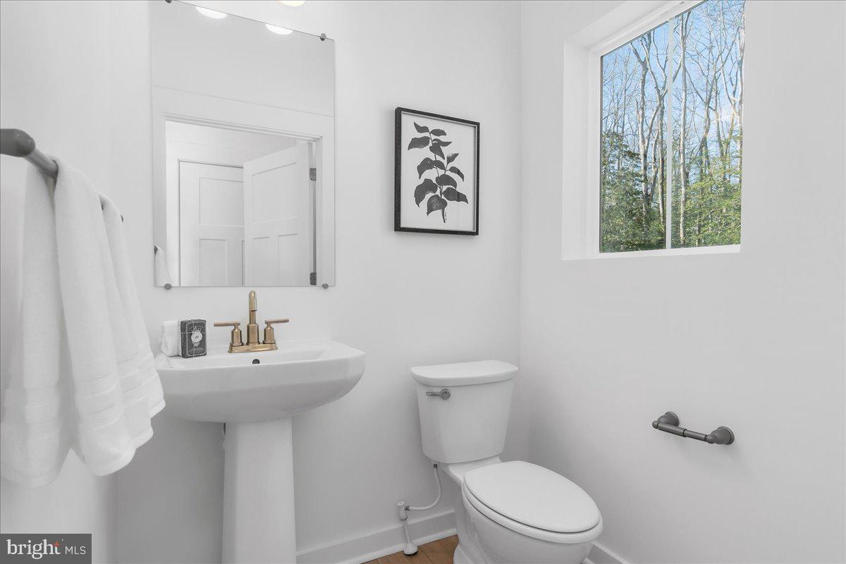 1340 E WEST SHADY SIDE ROAD