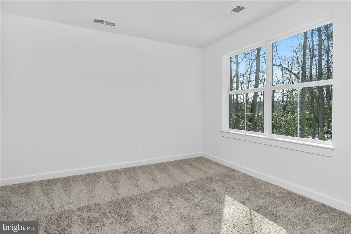 1340 E WEST SHADY SIDE ROAD