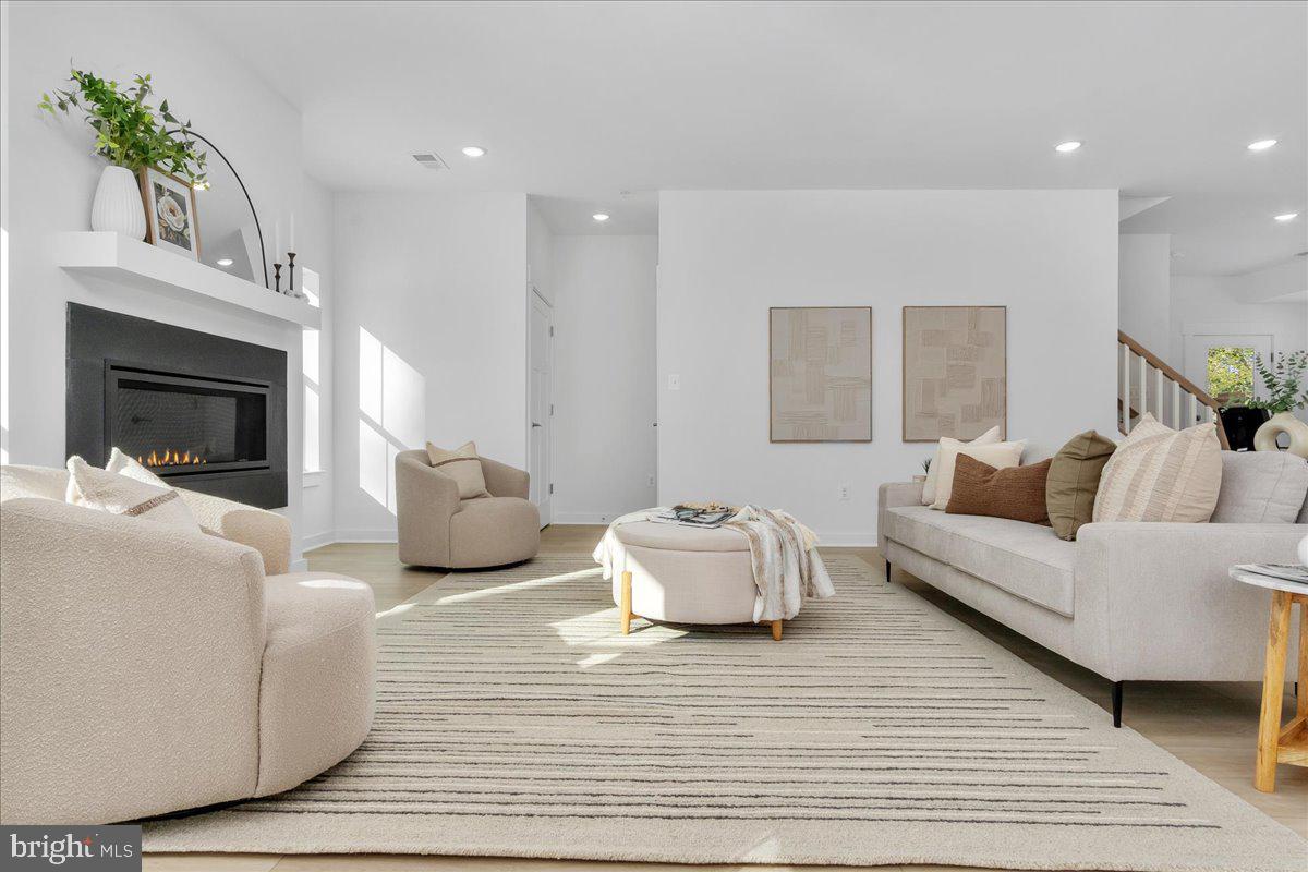 1340 E WEST SHADY SIDE ROAD