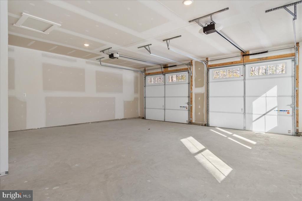 1340 E WEST SHADY SIDE ROAD