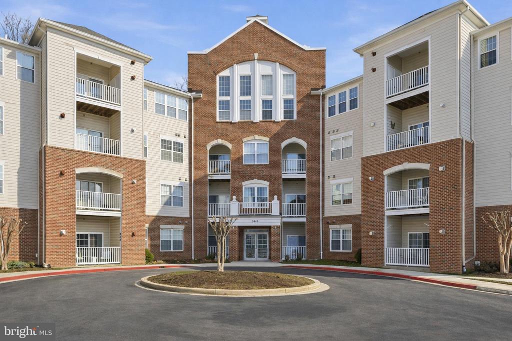 2610 CHAPEL LAKE DRIVE 408