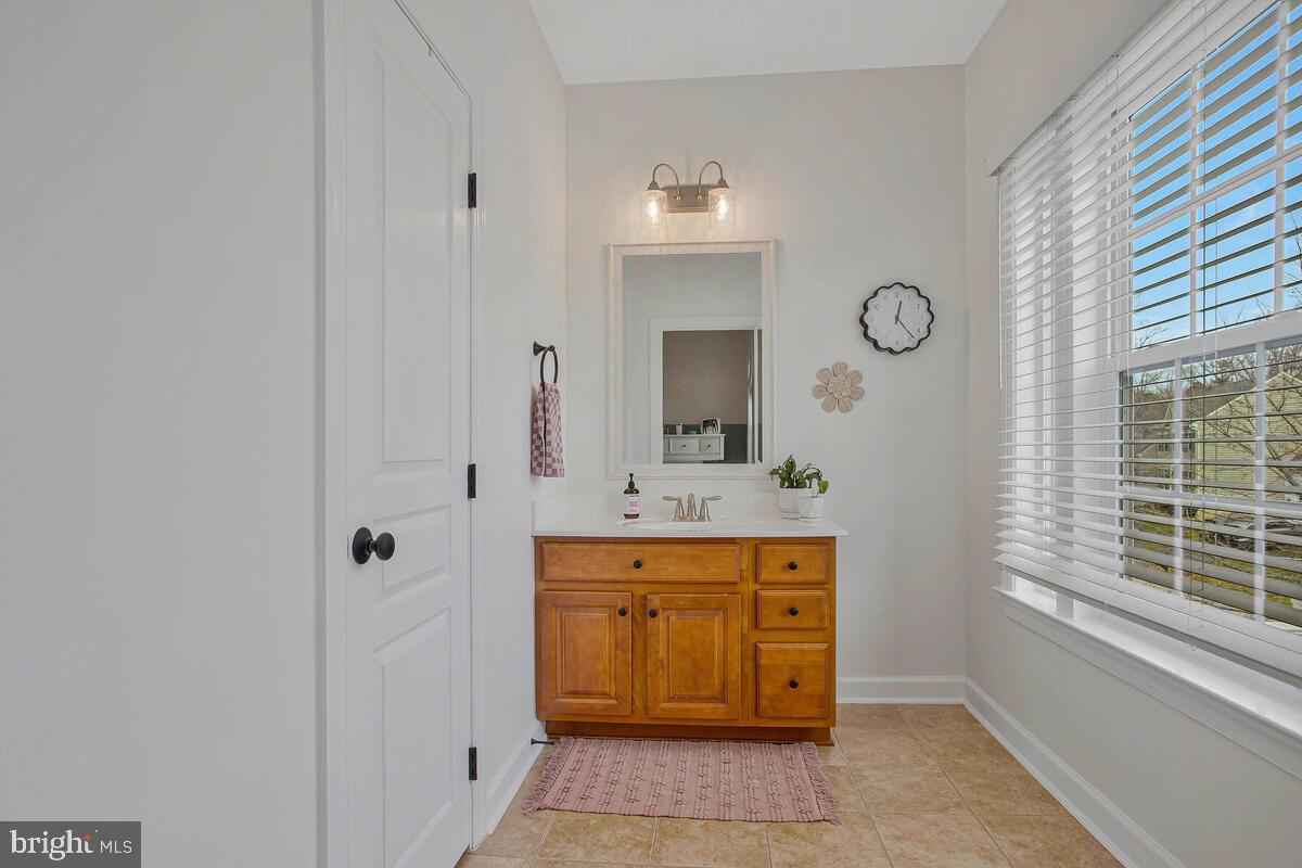 4240 SWEET LEAF LANE
