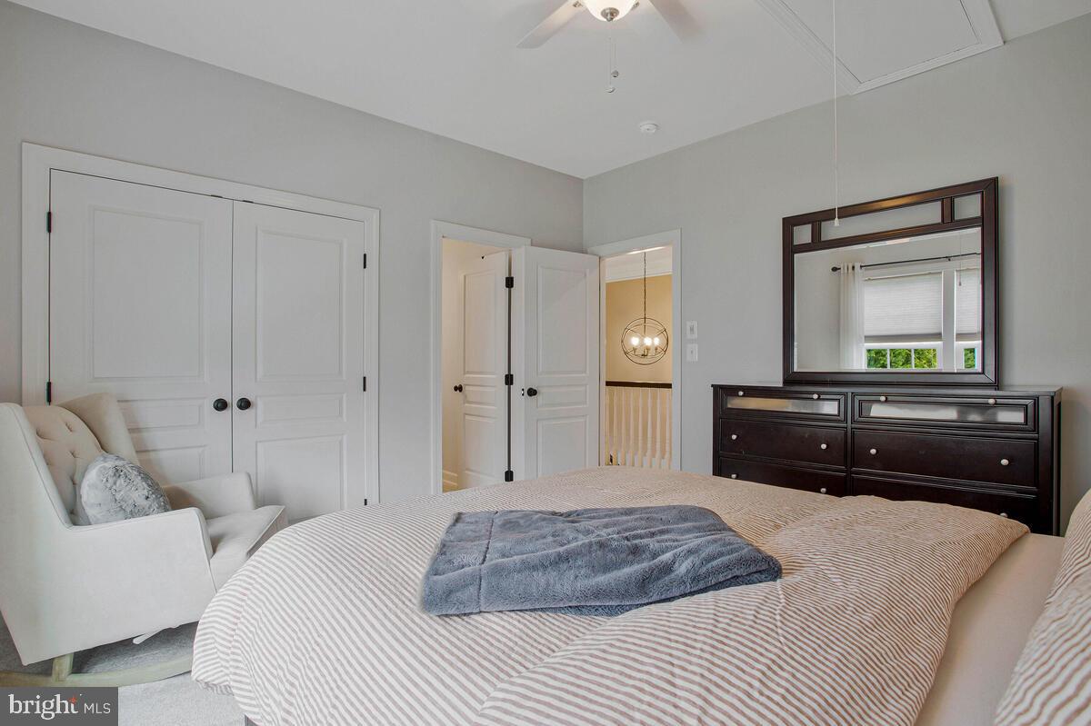 4240 SWEET LEAF LANE