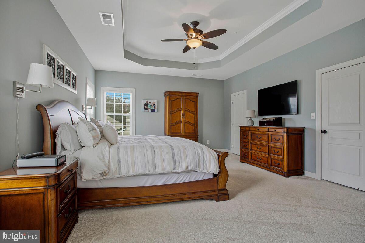 4240 SWEET LEAF LANE