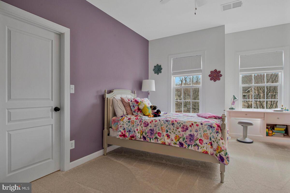 4240 SWEET LEAF LANE
