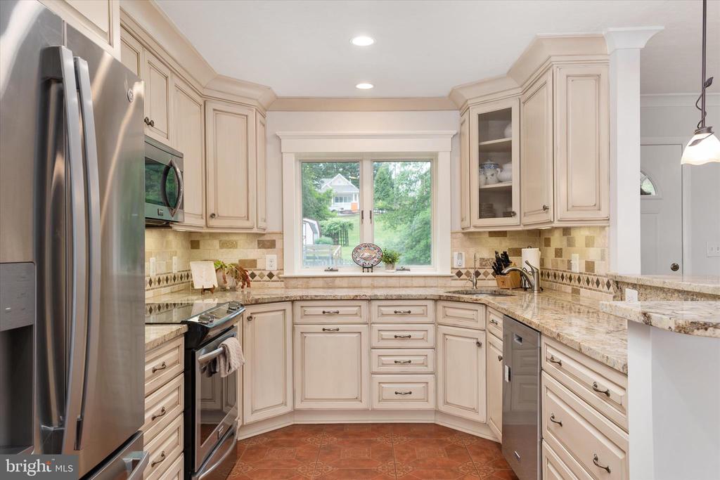 508 WALNUT DRIVE