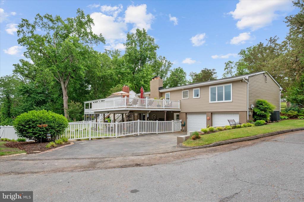 508 WALNUT DRIVE