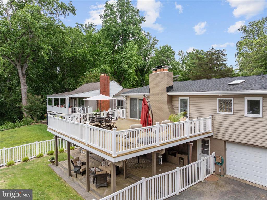508 WALNUT DRIVE