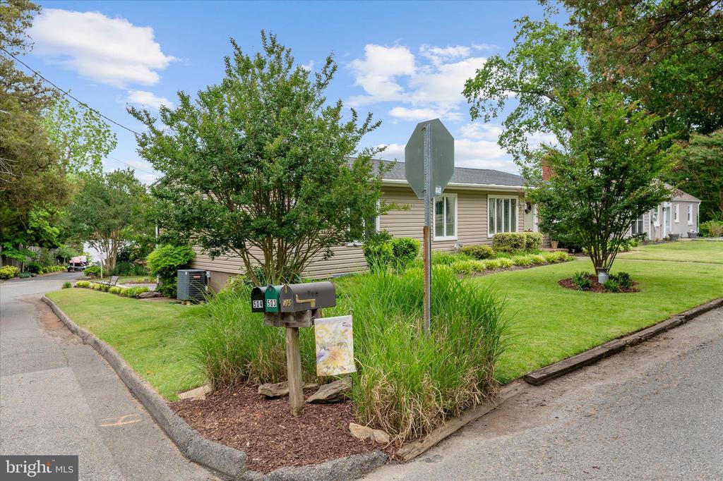 508 WALNUT DRIVE
