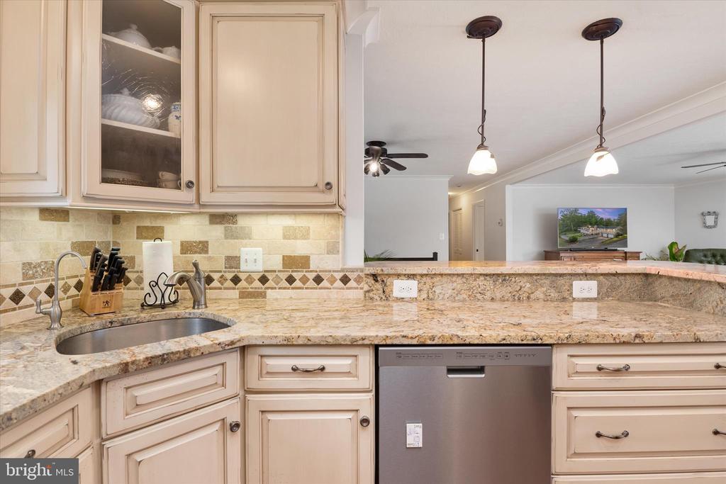 508 WALNUT DRIVE