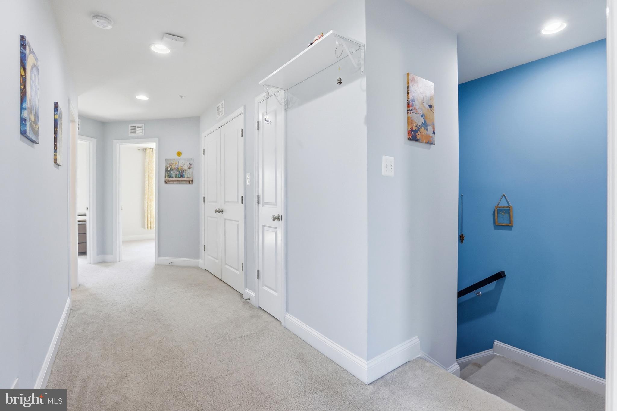 623 CLEAR BLUE LANE