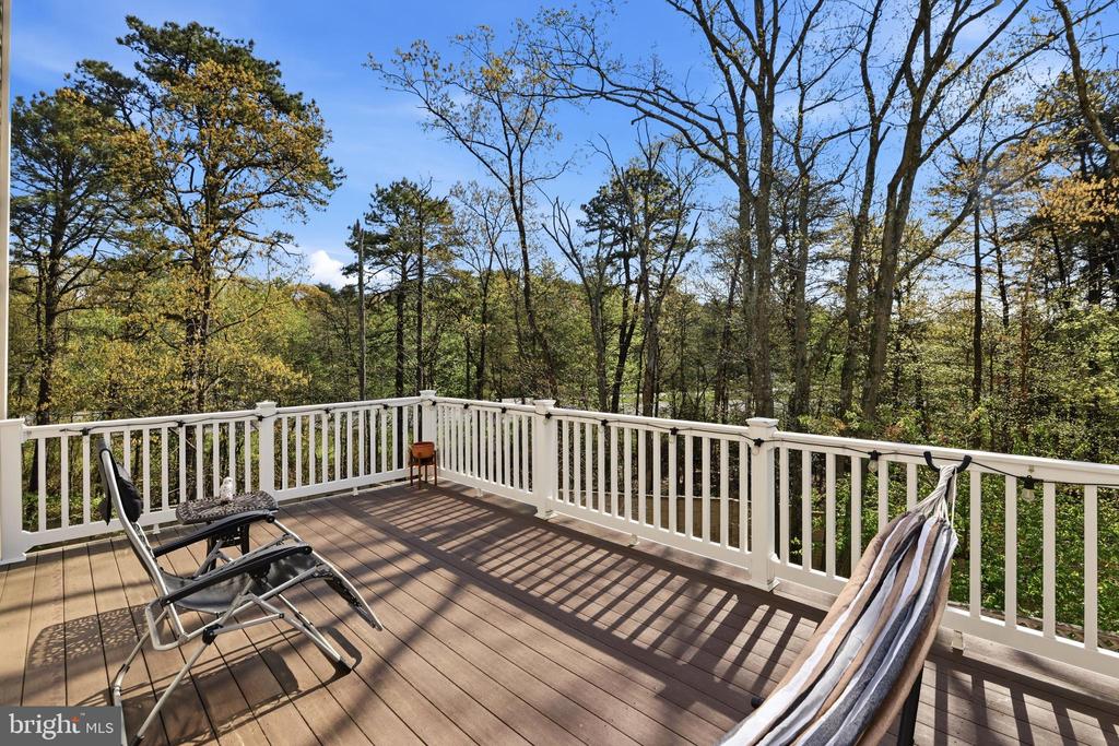 623 CLEAR BLUE LANE