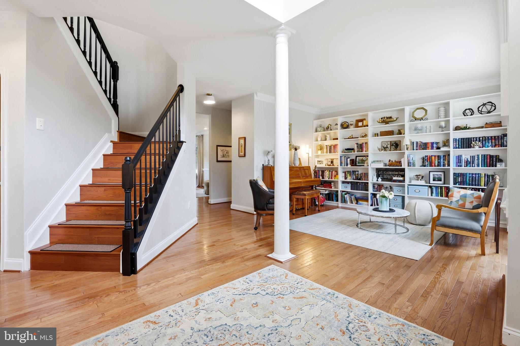 1610 STERN COURT