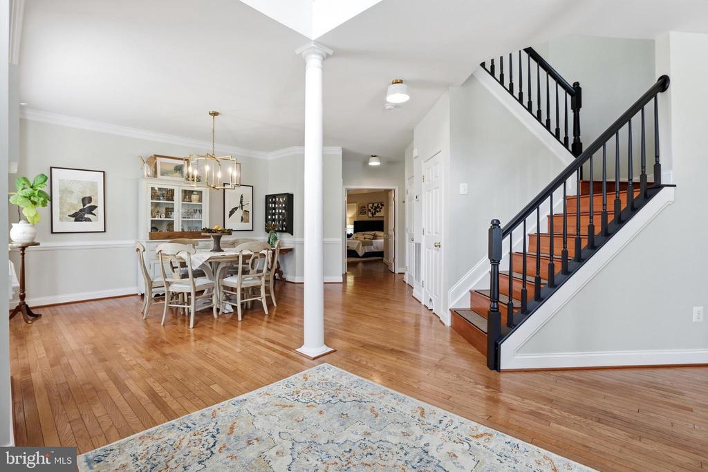 1610 STERN COURT