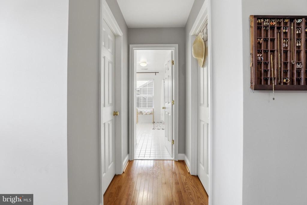 1610 STERN COURT