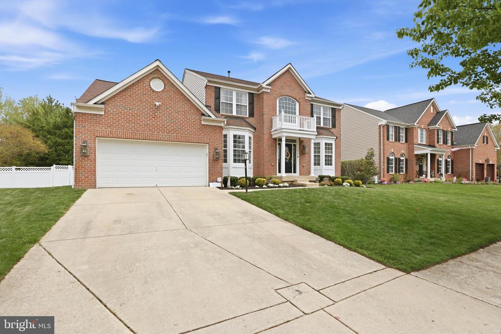 1610 STERN COURT