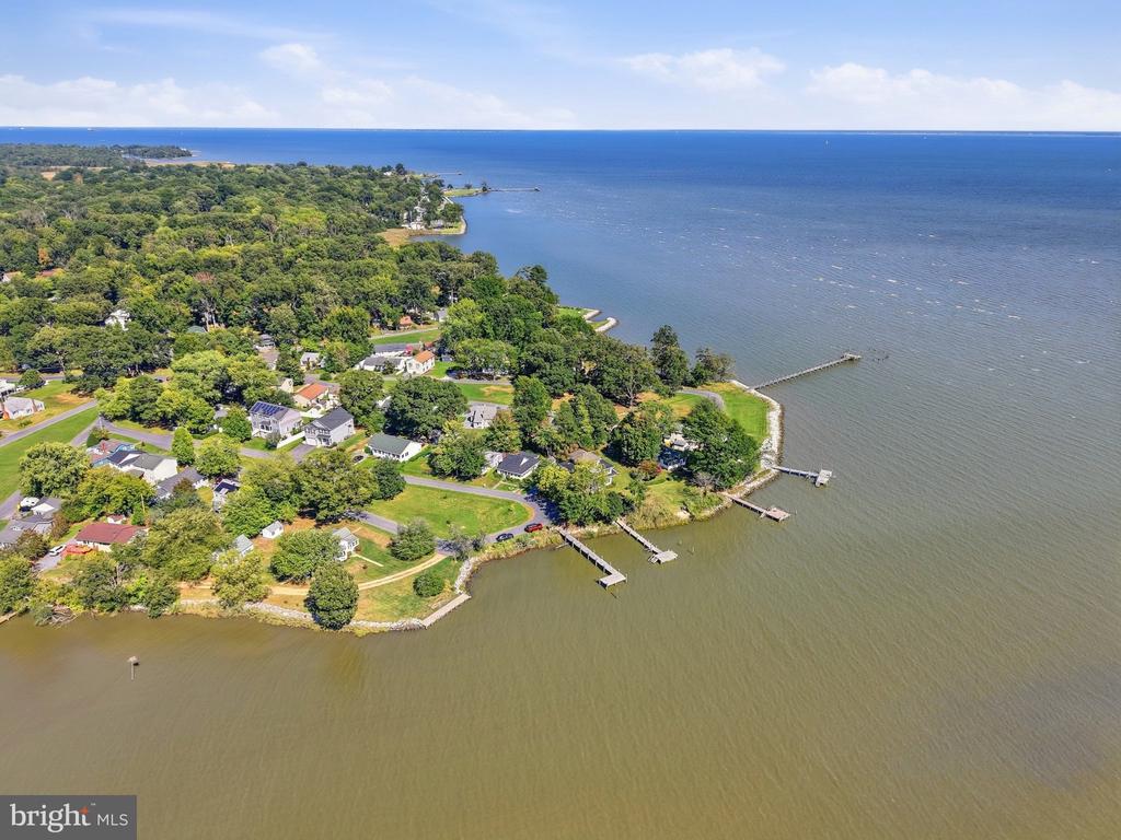 5739 SHORE DRIVE