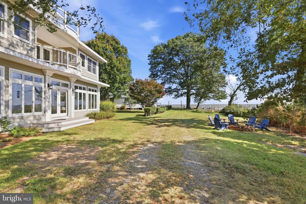 5739 SHORE DRIVE