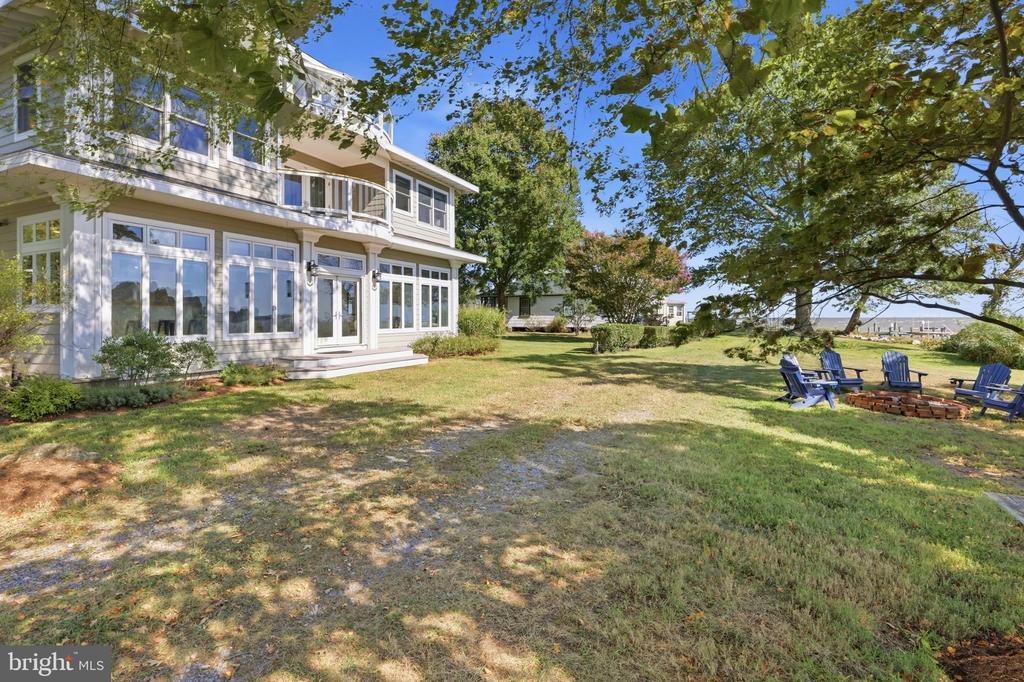 5739 SHORE DRIVE
