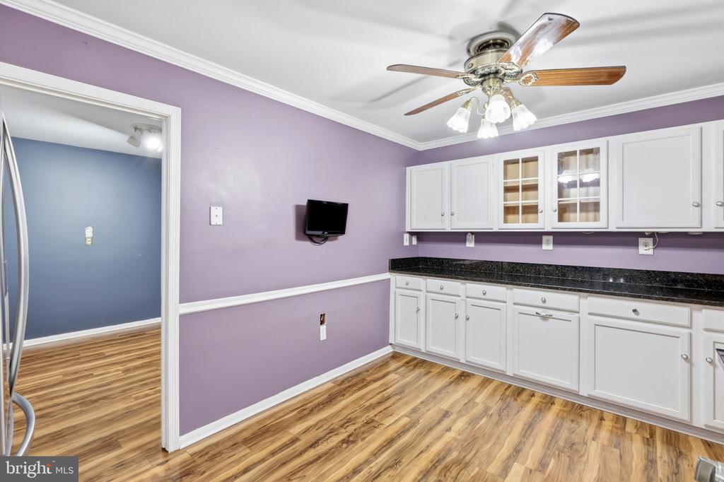 950 NOVEMBER COURT