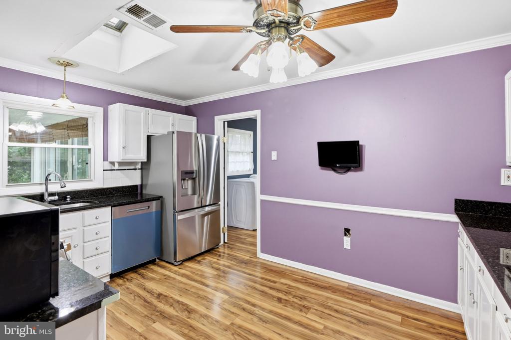 950 NOVEMBER COURT