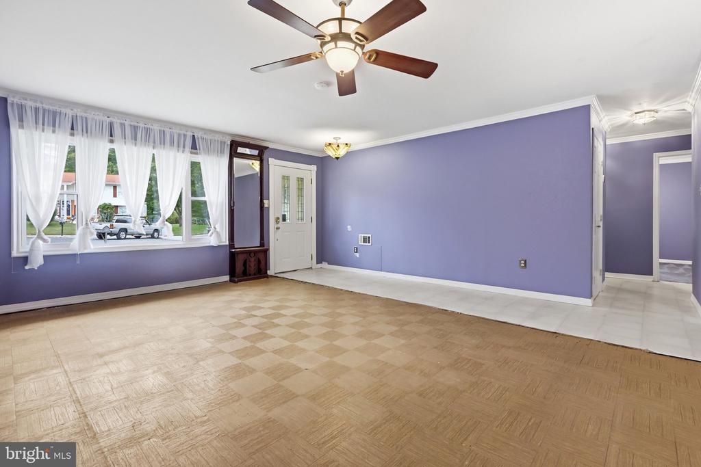 950 NOVEMBER COURT