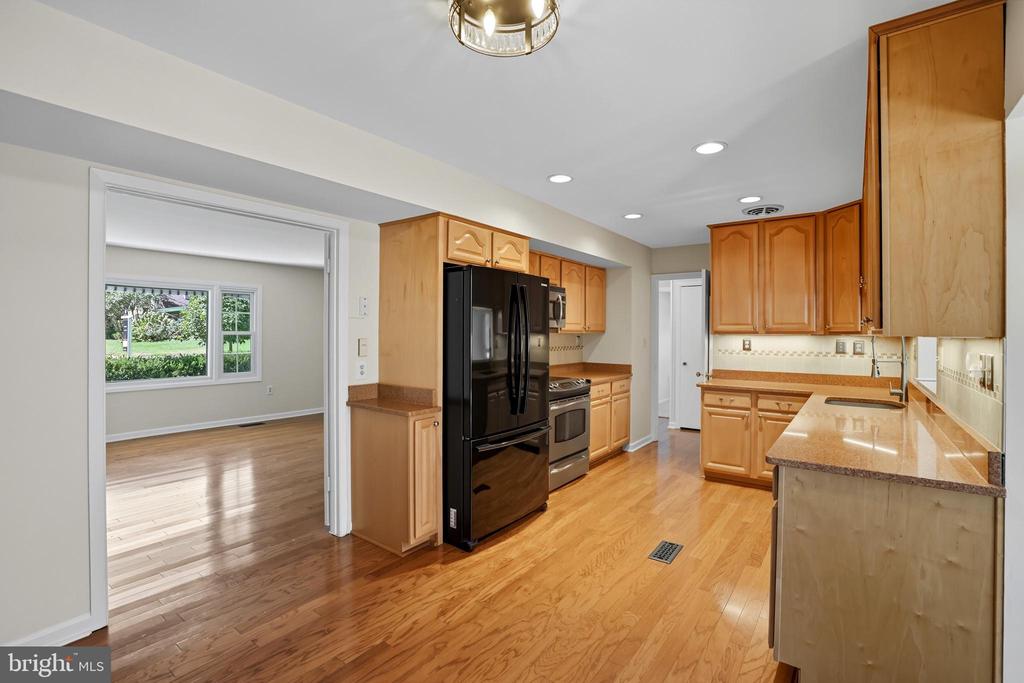 12402 SKYLARK LANE