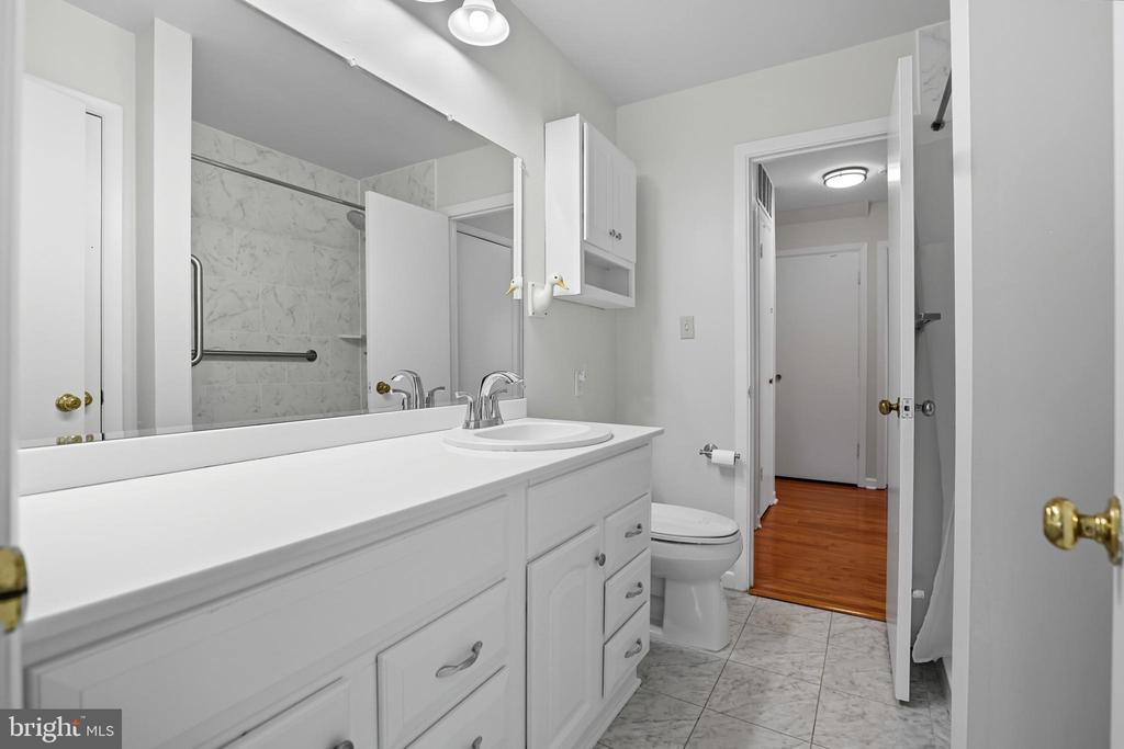 12402 SKYLARK LANE