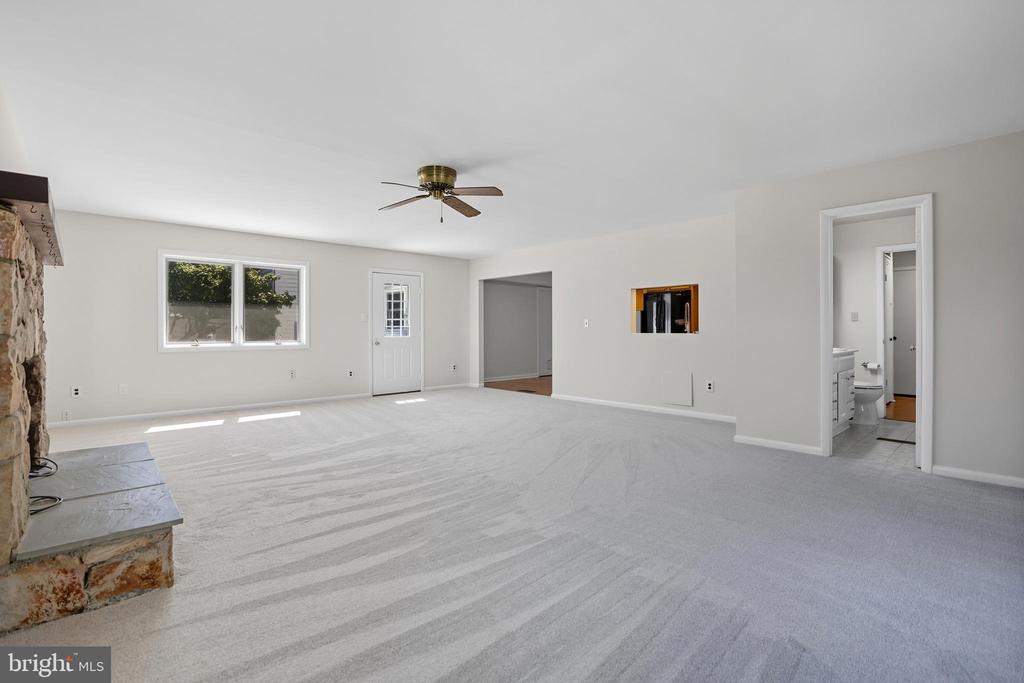 12402 SKYLARK LANE