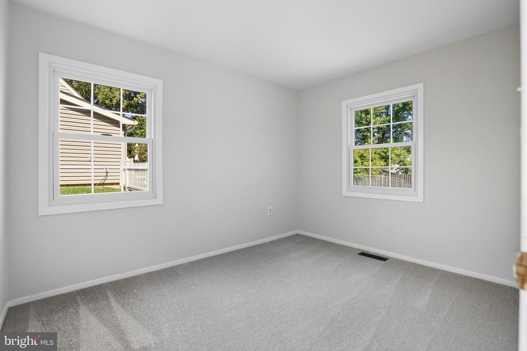 12402 SKYLARK LANE