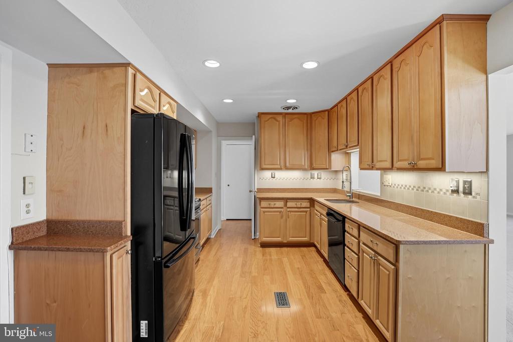 12402 SKYLARK LANE