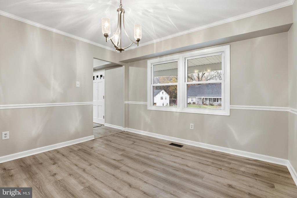 12804 HOLIDAY LANE